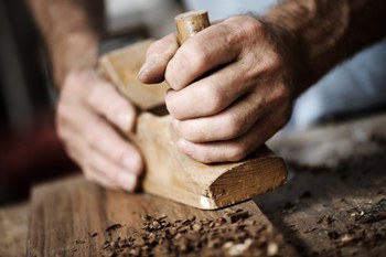 Manifattura: bene meccanica e alimentare, ancora in difficoltà ceramica, biomedicale e tessile-abbigliamento